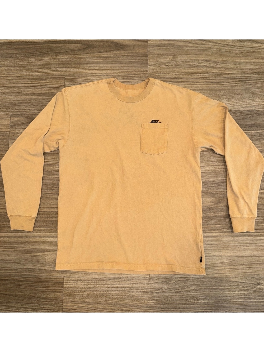 NIKE The Nike Tee Max 90 Longsleeve Tshirts Men’s Medium Loose Fit #NK4616